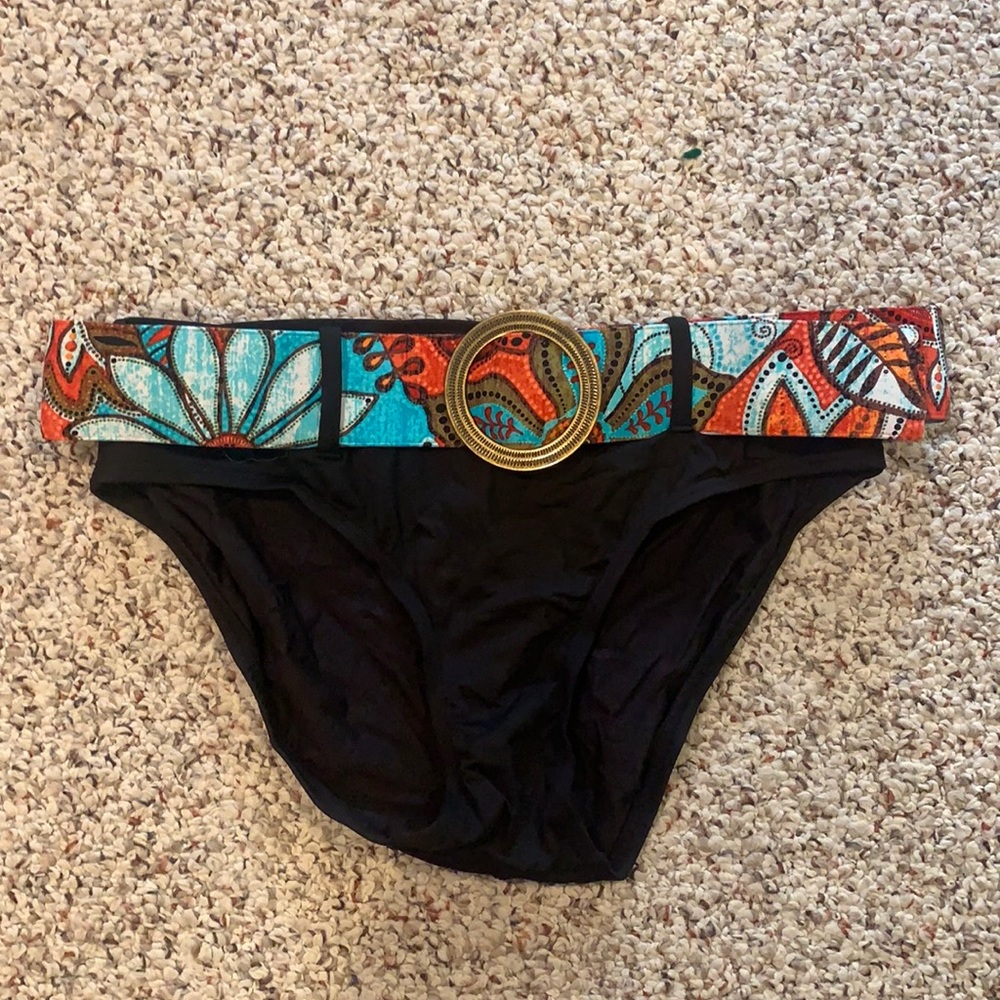 Captiva black bikini bottom with belt - size M